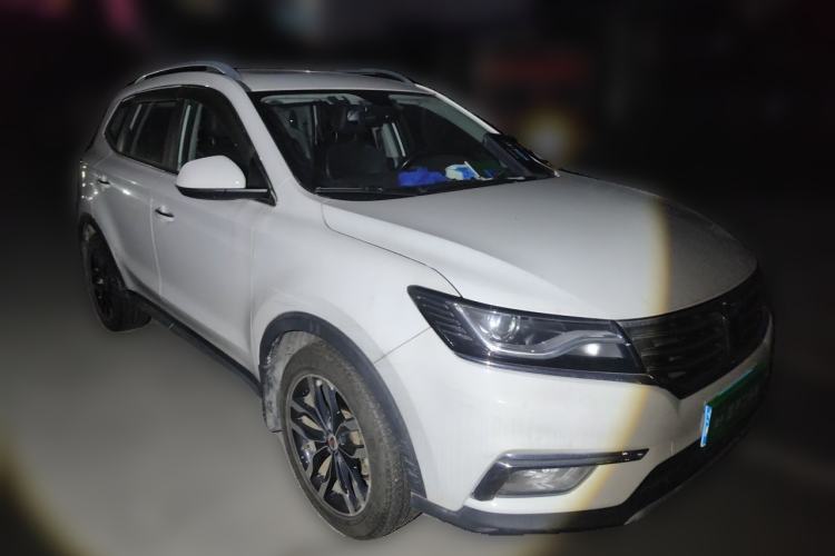 Used Roewe RX5 2016 30T Two-Wheel Drive Automatic Internet Smart Edition Front Right 45 Deg