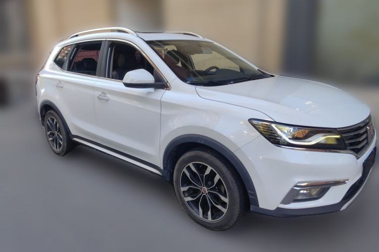 Used Roewe RX5 2016 20T Two-Wheel Drive Automatic Internet Smart Edition Front Right 45 Deg