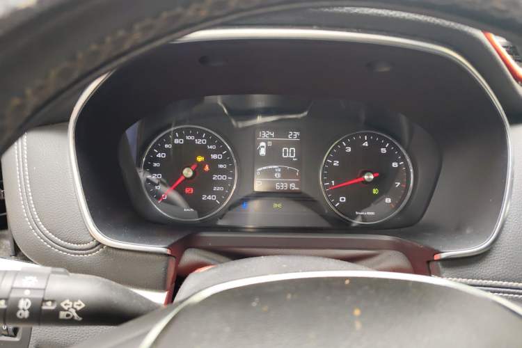 Used Roewe RX5 2016 20T Two-Wheel Drive Automatic Internet Smart Edition Instrument Cluster