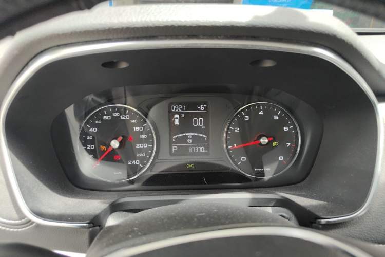 Used Roewe RX5 2016 20T Two-Wheel Drive Automatic Internet Smart Edition Instrument Cluster