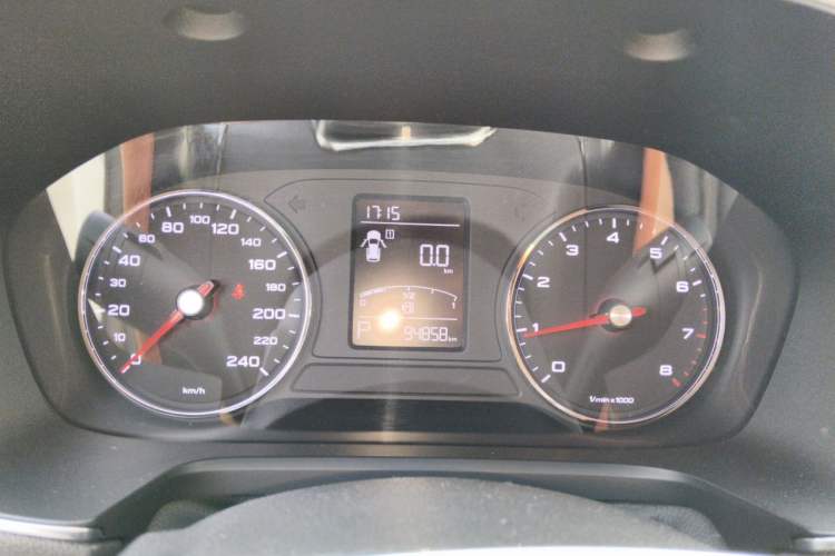 Used Roewe RX5 2016 20T Two-Wheel Drive Automatic Flagship Edition Instrument Cluster