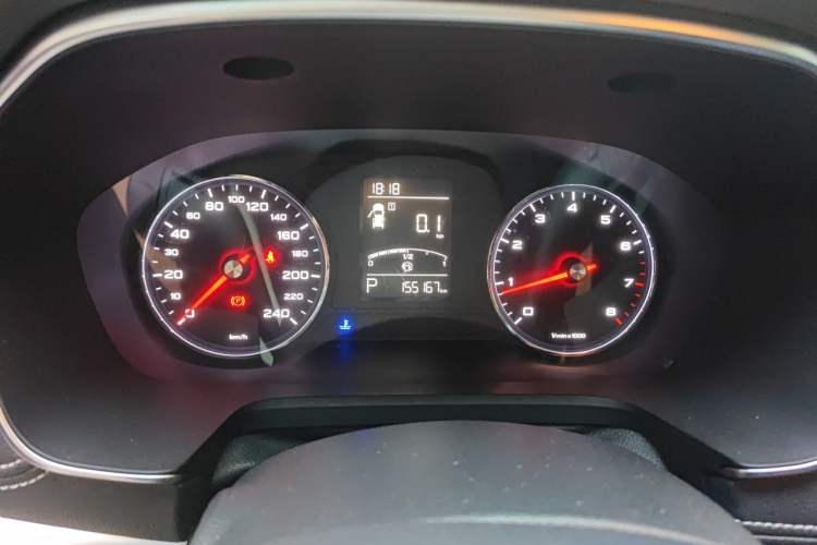 Used Roewe RX5 2016 20T Two-Wheel Drive Automatic Flagship Edition Instrument Cluster