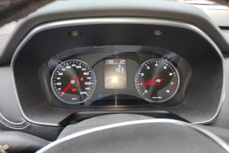Used Roewe RX5 2016 20T Two-Wheel Drive Automatic Internet Smart Edition Instrument Cluster