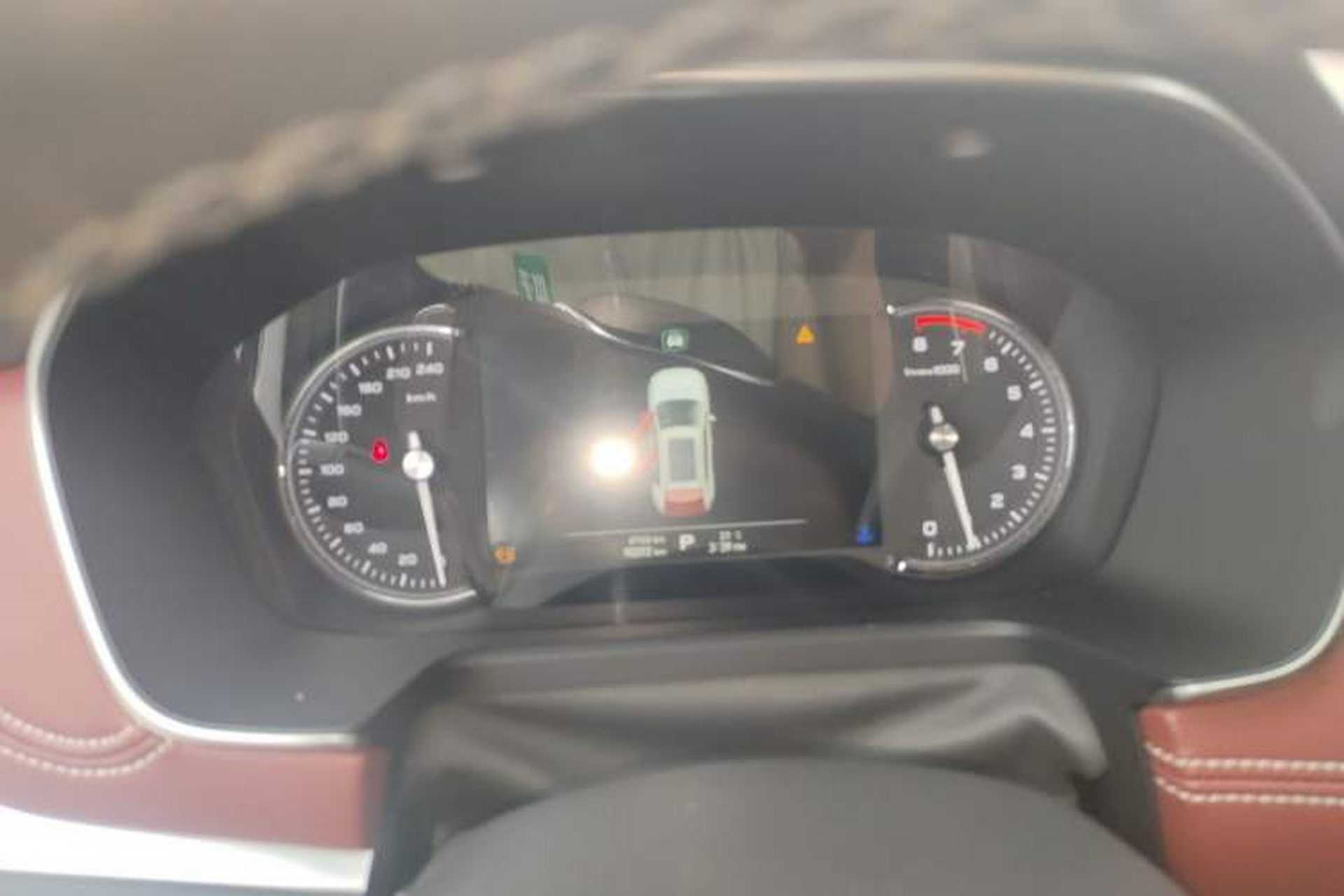 Used Roewe RX5 2016 30T Four-Wheel Drive Automatic Internet Smart Luxury Edition Instrument Cluster