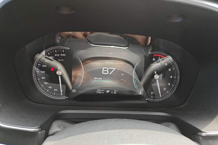 Used Roewe RX5 2016 30T Two-Wheel Drive Automatic Internet Smart Edition Instrument Cluster