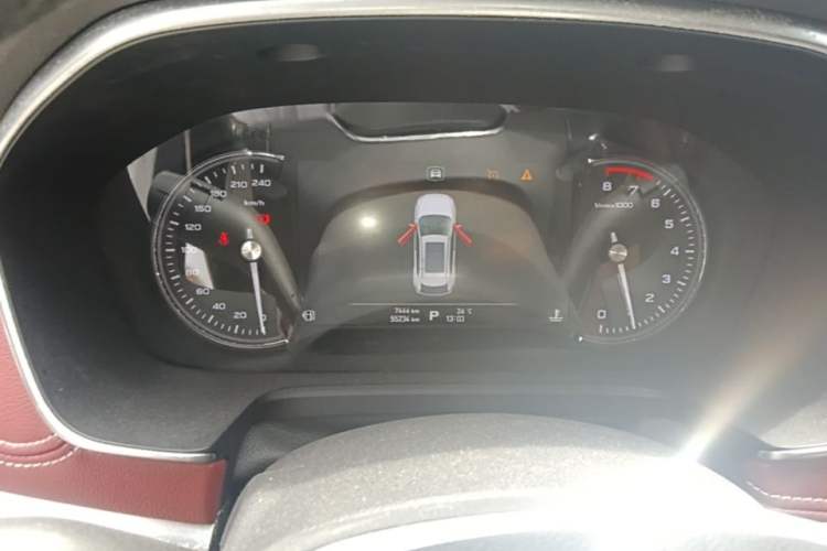 Used Roewe RX5 2016 30T Four-Wheel Drive Automatic Internet Smart Luxury Edition Instrument Cluster