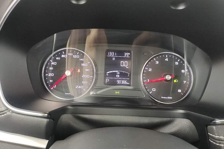 Used Roewe RX5 2016 20T Two-Wheel Drive Automatic Internet Smart Edition Instrument Cluster