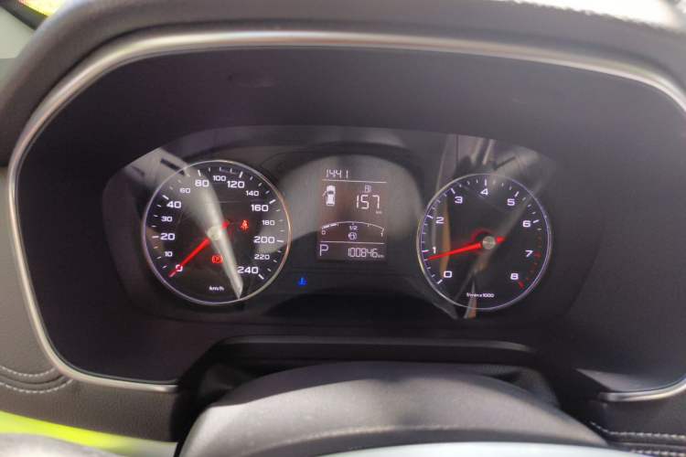 Used Roewe RX5 2016 20T Two-Wheel Drive Automatic Flagship Edition Instrument Cluster