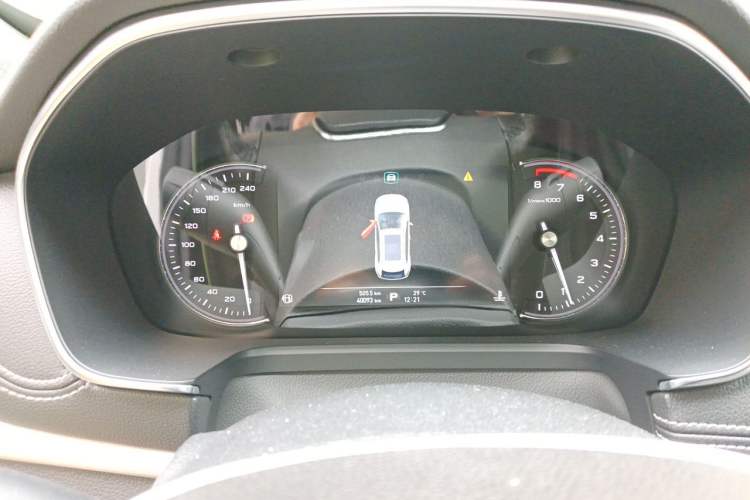 Used Roewe RX5 2016 30T Two-Wheel Drive Automatic Internet Smart Edition Instrument Cluster