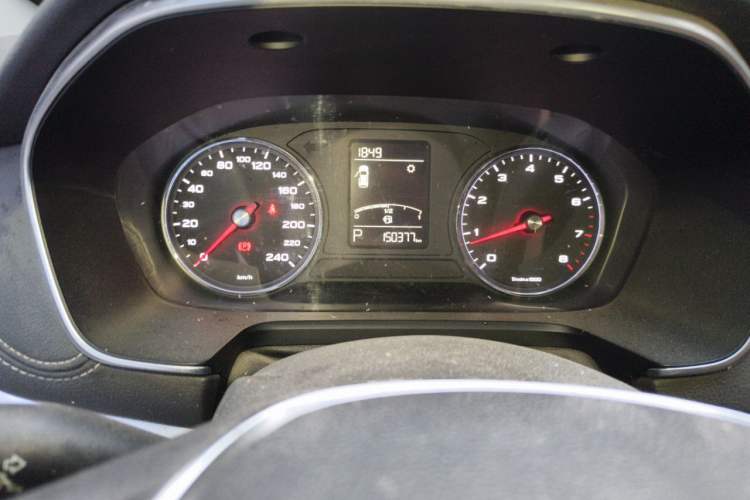 Used Roewe RX5 2016 20T Two-Wheel Drive Automatic Flagship Edition Instrument Cluster