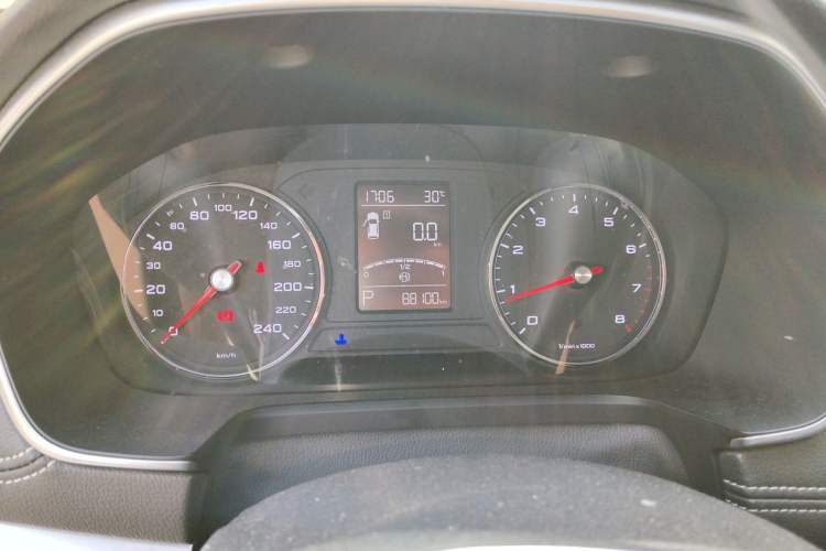 Used Roewe RX5 2016 20T Two-Wheel Drive Automatic Internet Smart Edition Instrument Cluster