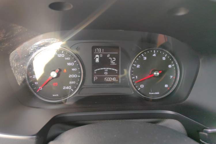 Used Roewe RX5 2016 20T Two-Wheel Drive Automatic Flagship Edition Instrument Cluster