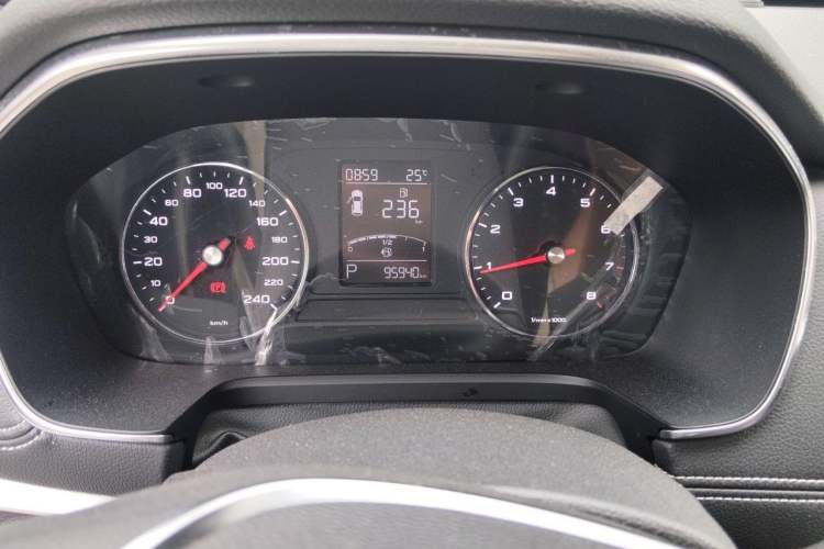 Used Roewe RX5 2016 20T Two-Wheel Drive Automatic Internet Smart Edition Instrument Cluster