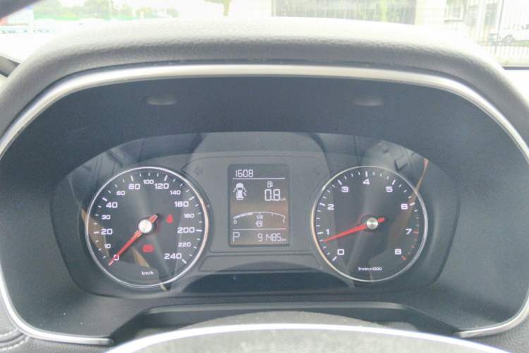 Used Roewe RX5 2016 20T Two-Wheel Drive Automatic Flagship Edition Instrument Cluster