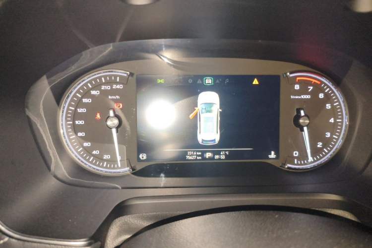 Used Roewe RX5 2016 30T Two-Wheel Drive Automatic Internet Smart Edition Instrument Cluster