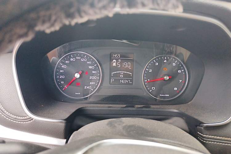 Used Roewe RX5 2016 20T Two-Wheel Drive Automatic Flagship Edition Instrument Cluster
