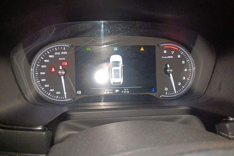 Used Roewe RX5 2016 30T Two-Wheel Drive Automatic Internet Smart Edition Instrument Cluster