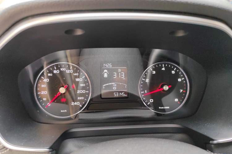 Used Roewe RX5 2016 20T Two-Wheel Drive Manual Flagship Edition Instrument Cluster