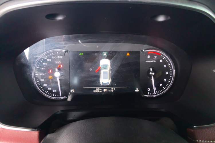 Used Roewe RX5 2016 30T Four-Wheel Drive Automatic Internet Smart Luxury Edition Instrument Cluster