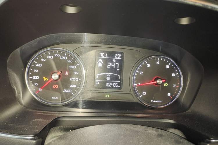 Used Roewe RX5 2016 20T Two-Wheel Drive Automatic Internet Smart Edition Instrument Cluster