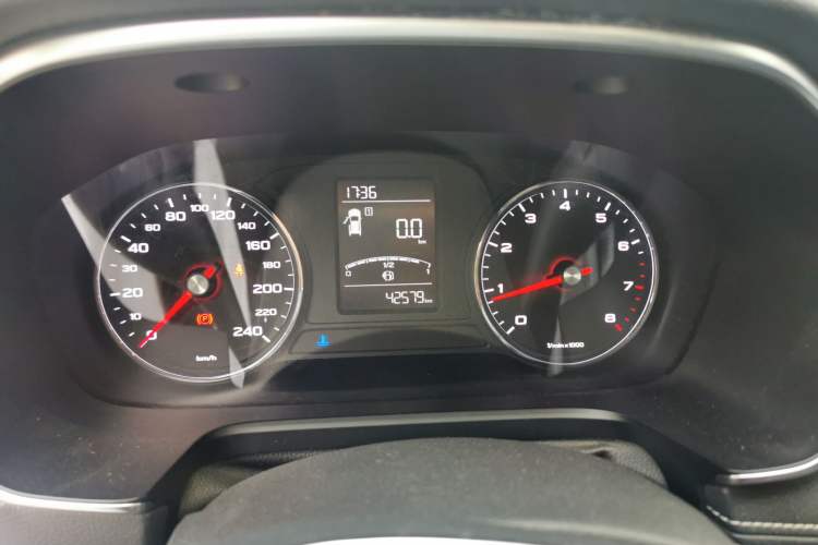 Used Roewe RX5 2016 20T Two-Wheel Drive Manual Flagship Edition Instrument Cluster