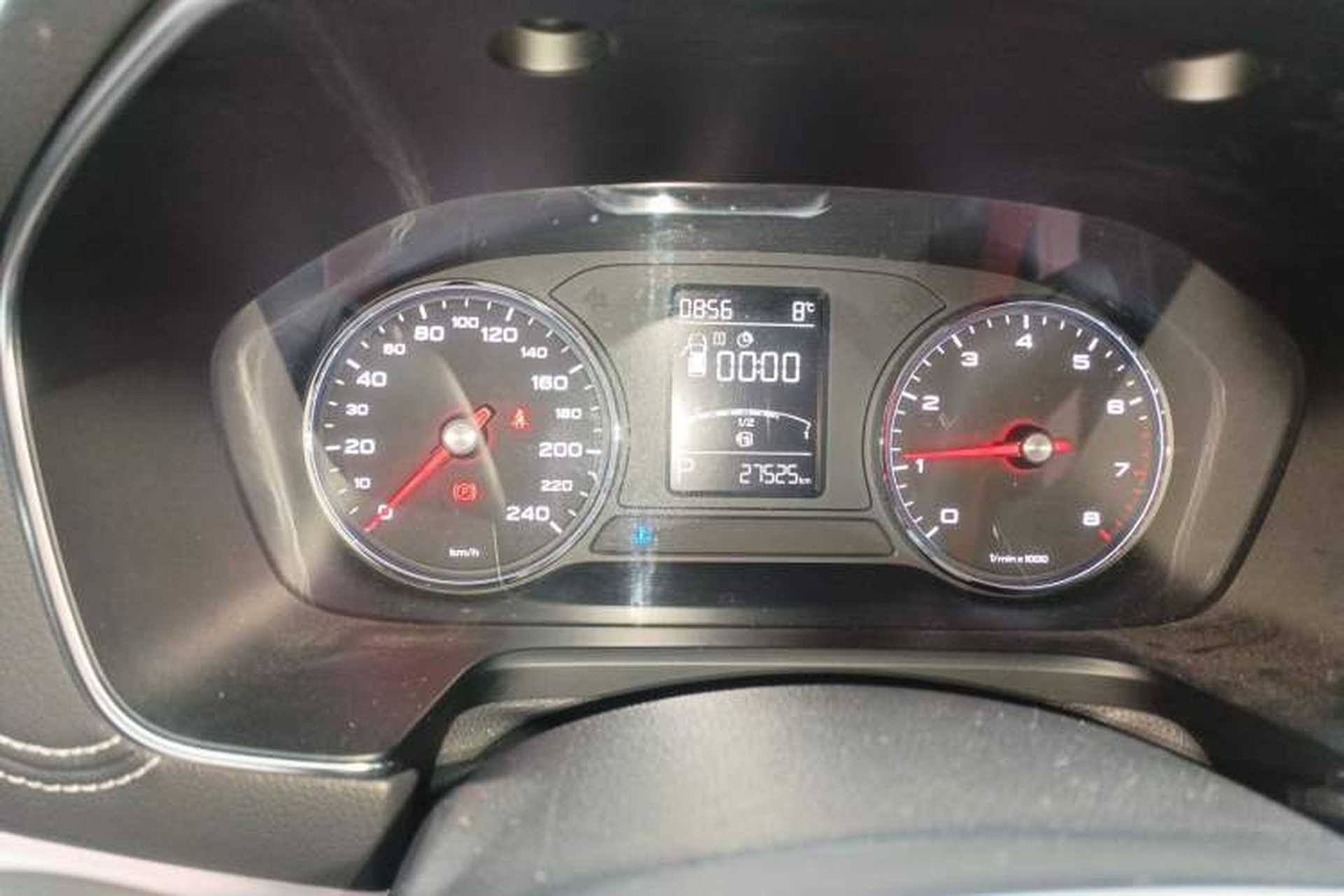 Used Roewe RX5 2016 20T Two-Wheel Drive Automatic Internet Smart Edition Instrument Cluster