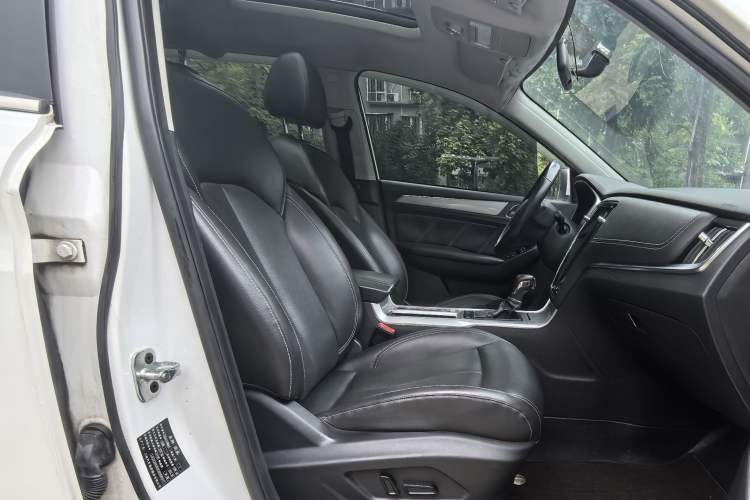 Used Roewe RX5 2016 20T Two-Wheel Drive Automatic Internet Smart Edition Interior 7