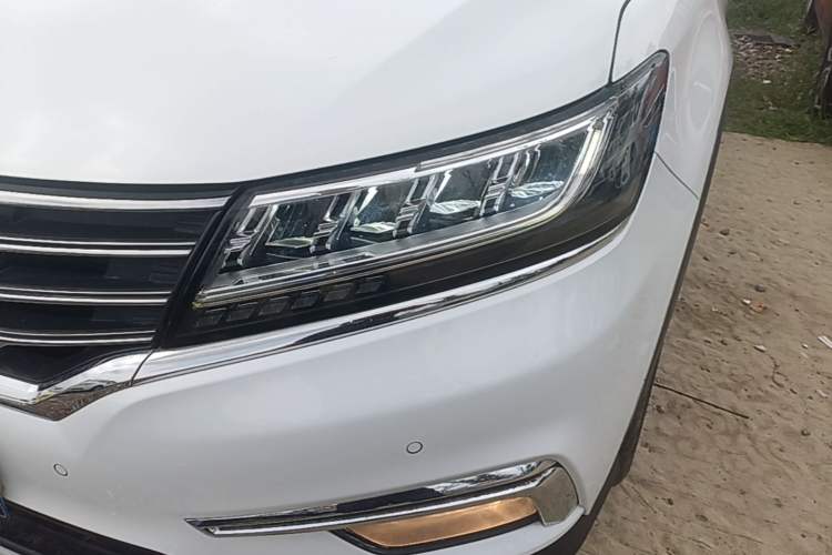 Used Roewe RX5 2016 30T Four-Wheel Drive Automatic Internet Smart Luxury Edition Left Front Headlight