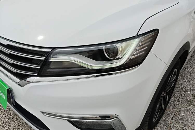 Used Roewe RX5 2016 20T Two-Wheel Drive Automatic Internet Smart Edition Left Front Headlight