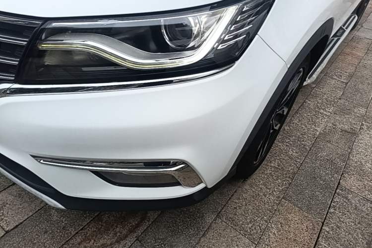 Used Roewe RX5 2016 20T Two-Wheel Drive Automatic Internet Smart Edition Left Front Headlight