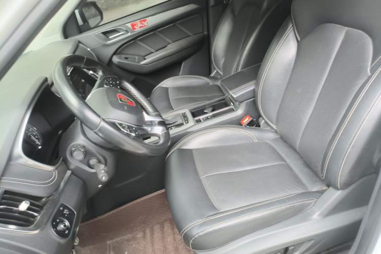 Used Roewe RX5 2016 30T Two-Wheel Drive Automatic Internet Smart Edition Left Front Seat