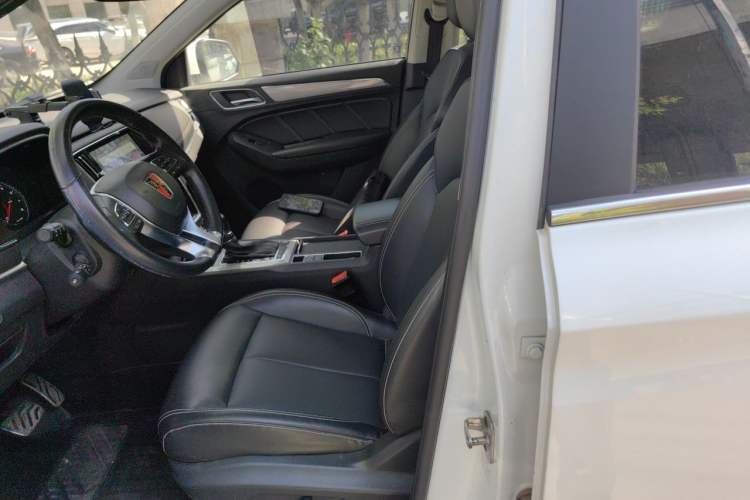 Used Roewe RX5 2016 20T Two-Wheel Drive Automatic Internet Smart Edition Left Front Seat
