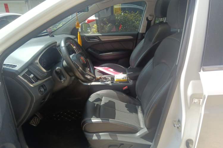 Used Roewe RX5 2016 20T Two-Wheel Drive Automatic Internet Smart Edition Left Front Seat
