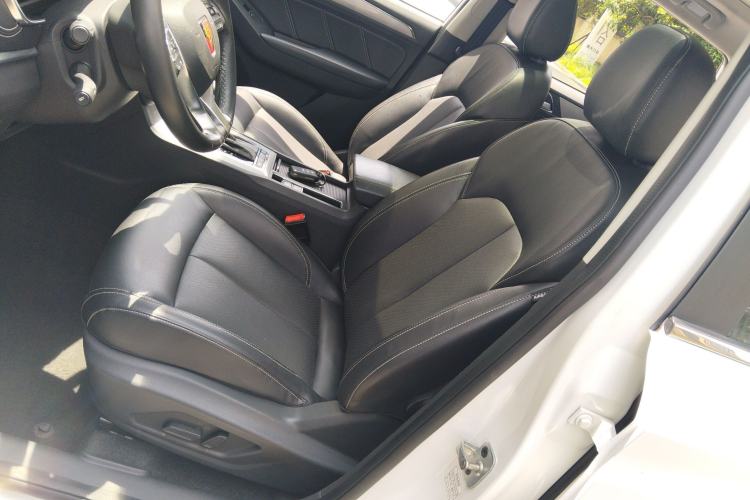 Used Roewe RX5 2016 20T Two-Wheel Drive Automatic Internet Smart Edition Left Front Seat
