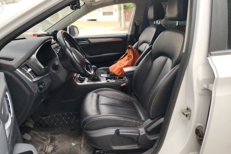 Used Roewe RX5 2016 20T Two-Wheel Drive Manual Flagship Edition Left Front Seat