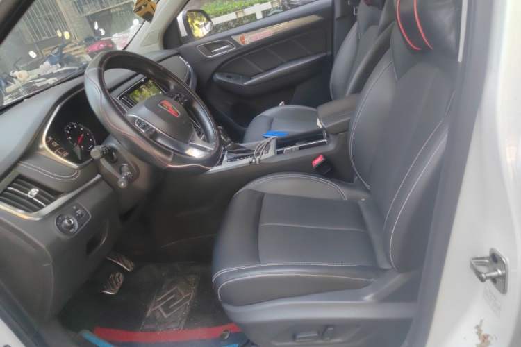 Used Roewe RX5 2016 20T Two-Wheel Drive Automatic Internet Smart Edition Left Front Seat