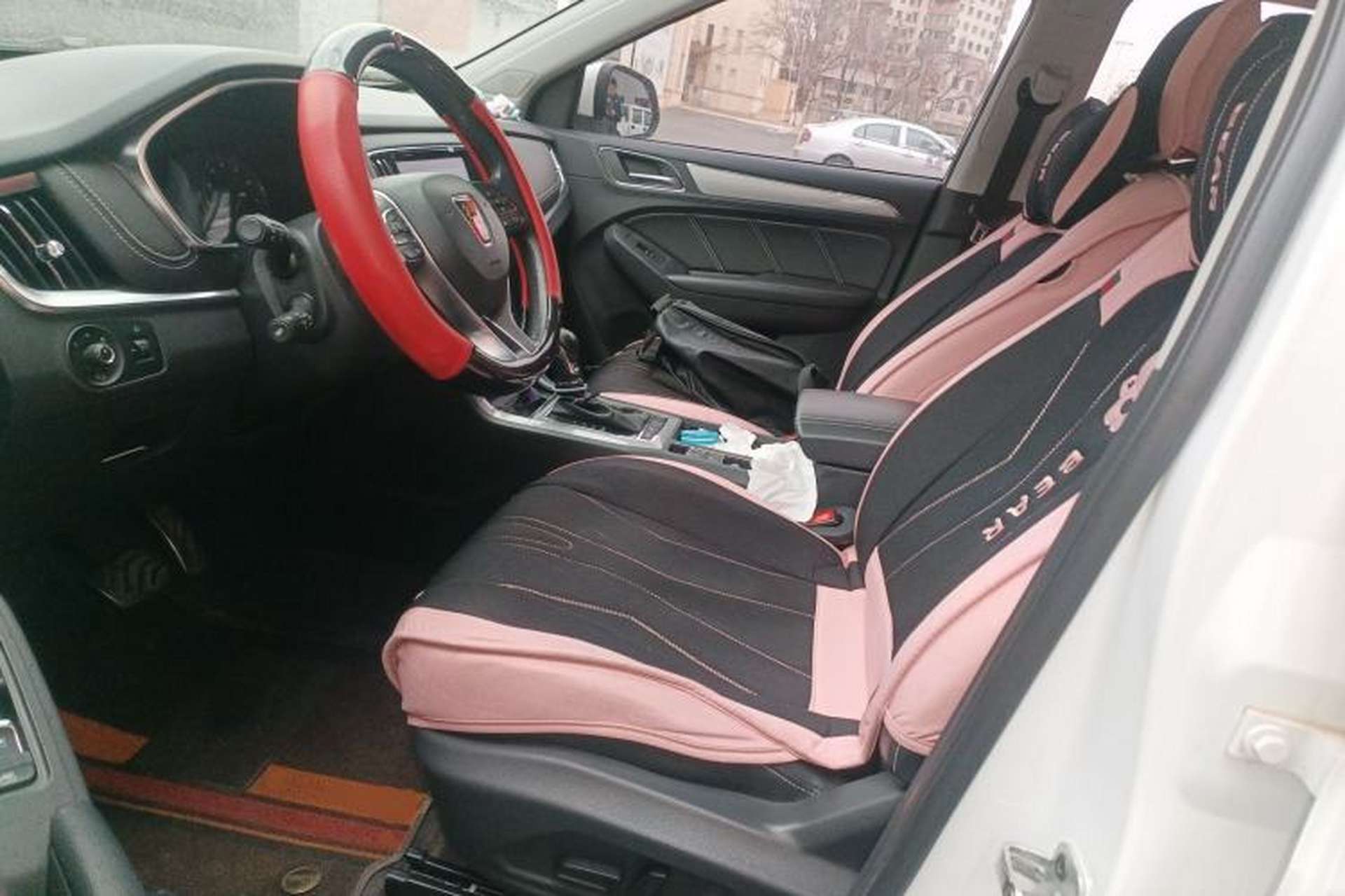 Used Roewe RX5 2016 20T Two-Wheel Drive Automatic Internet Smart Edition Left Front Seat
