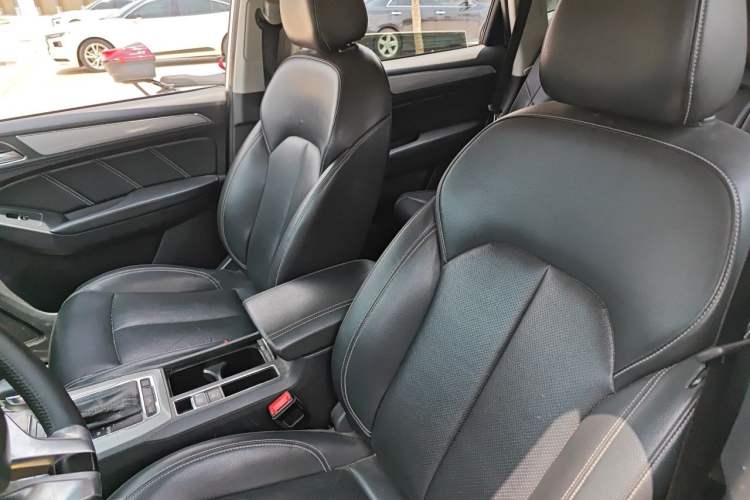 Used Roewe RX5 2016 20T Two-Wheel Drive Automatic Flagship Edition Left Front Seat