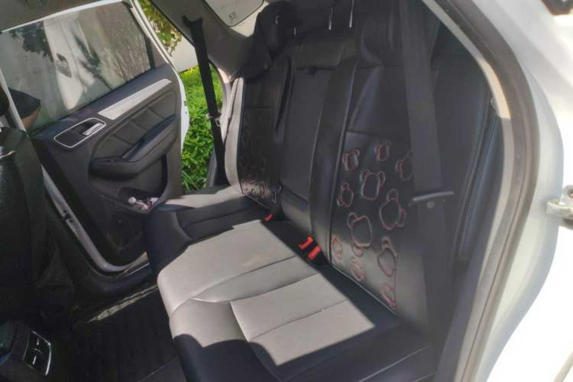 Used Roewe RX5 2016 20T Two-Wheel Drive Automatic Internet Smart Edition Left Rear Seat