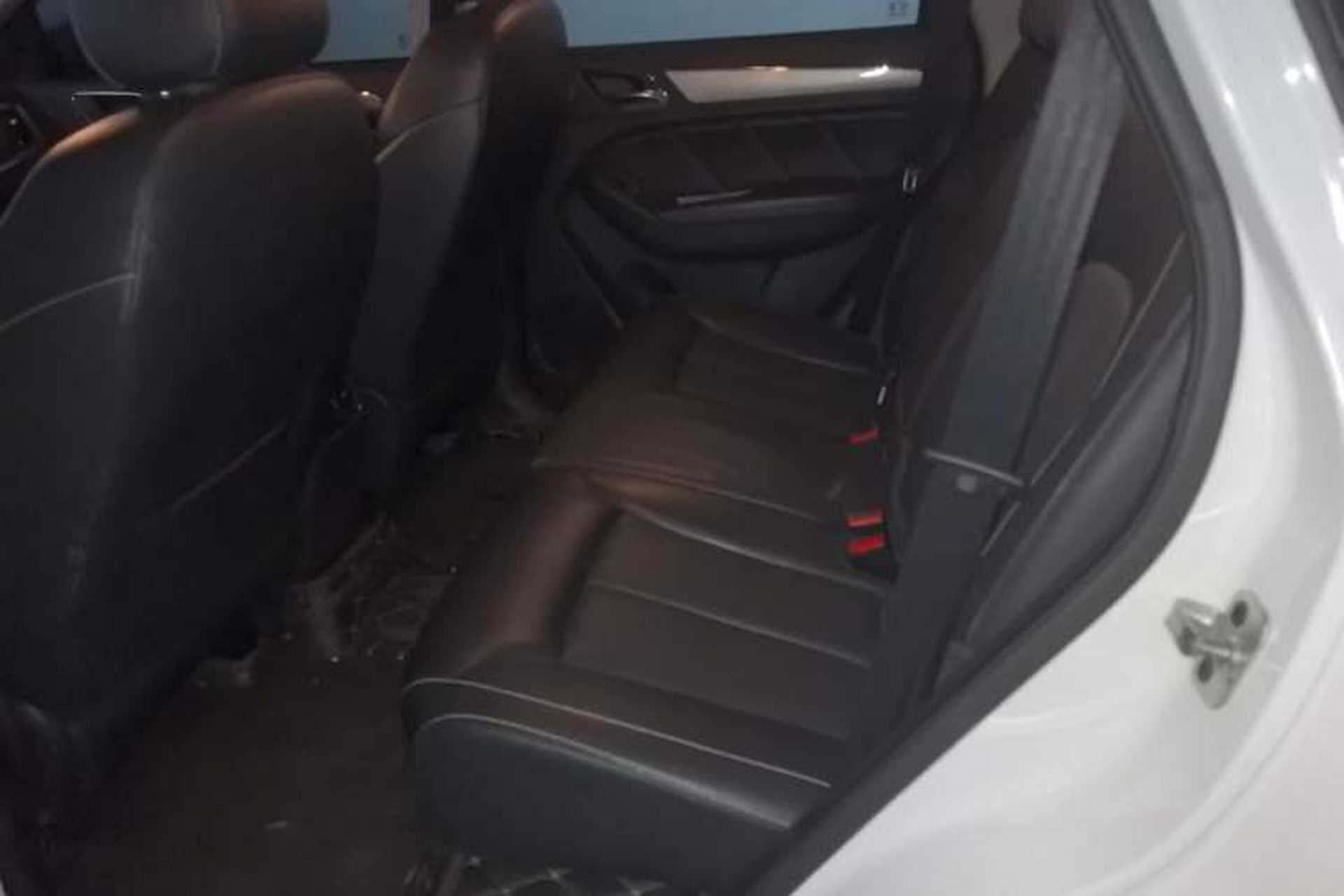 Used Roewe RX5 2016 20T Two-Wheel Drive Automatic Flagship Edition Left Rear Seat