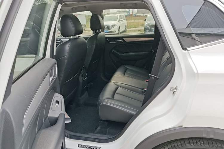 Used Roewe RX5 2016 20T Two-Wheel Drive Automatic Internet Smart Edition Left Rear Seat