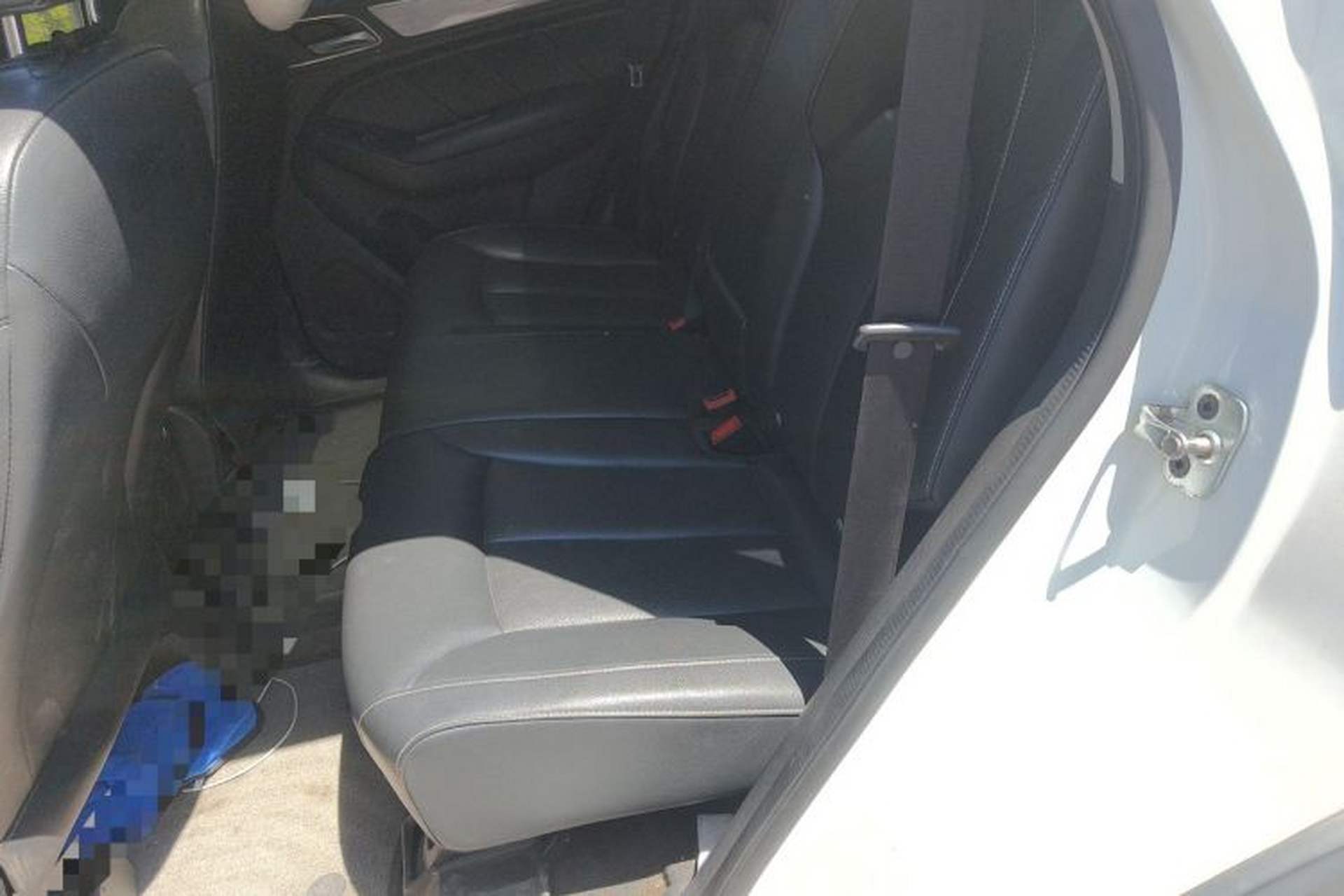 Used Roewe RX5 2016 20T Two-Wheel Drive Manual Flagship Edition Left Rear Seat