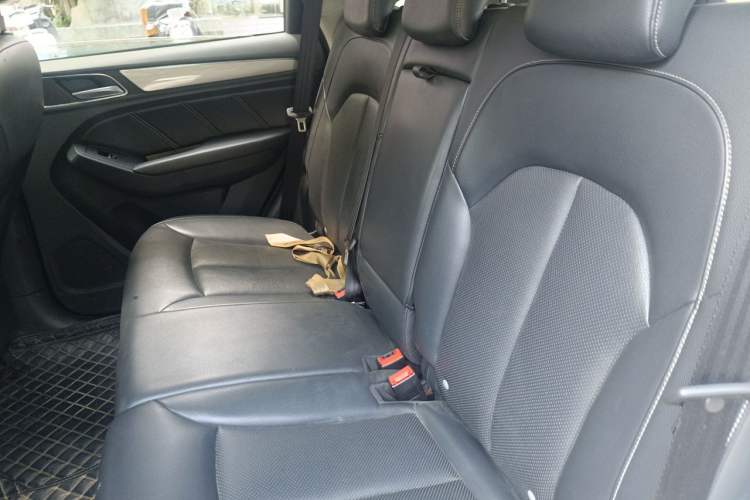 Used Roewe RX5 2016 20T Two-Wheel Drive Automatic Flagship Edition Left Rear Seat