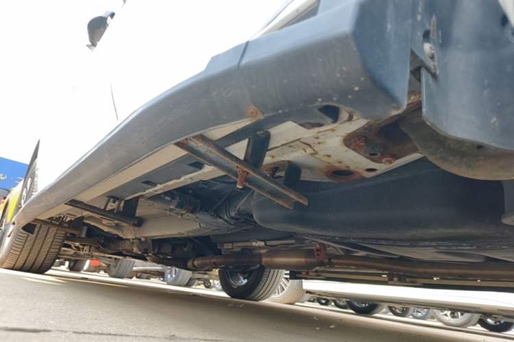 Used Roewe RX5 2016 20T Two-Wheel Drive Automatic Internet Smart Edition Left Side Sill