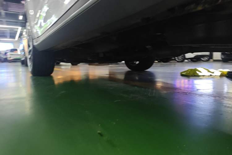 Used Roewe RX5 2016 20T Two-Wheel Drive Automatic Internet Smart Edition Left Side Sill