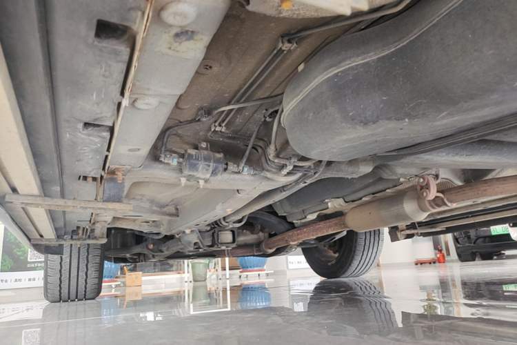 Used Roewe RX5 2016 20T Two-Wheel Drive Automatic Internet Smart Edition Left Side Sill