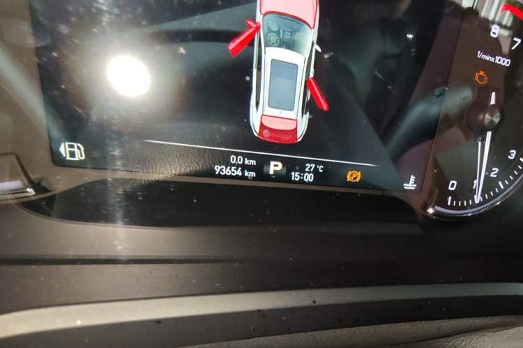 Used Roewe RX5 2016 30T Four-Wheel Drive Automatic Internet Smart Luxury Edition Odometer Close Up
