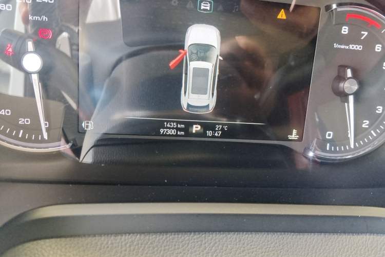 Used Roewe RX5 2016 30T Four-Wheel Drive Automatic Internet Smart Luxury Edition Odometer Close Up