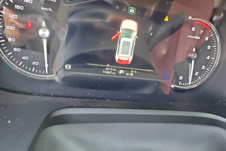 Used Roewe RX5 2016 30T Four-Wheel Drive Automatic Internet Smart Luxury Edition Odometer Close Up