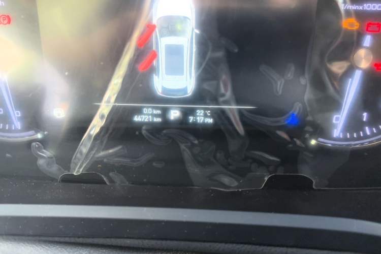 Used Roewe RX5 2016 30T Four-Wheel Drive Automatic Internet Smart Luxury Edition Odometer Close Up